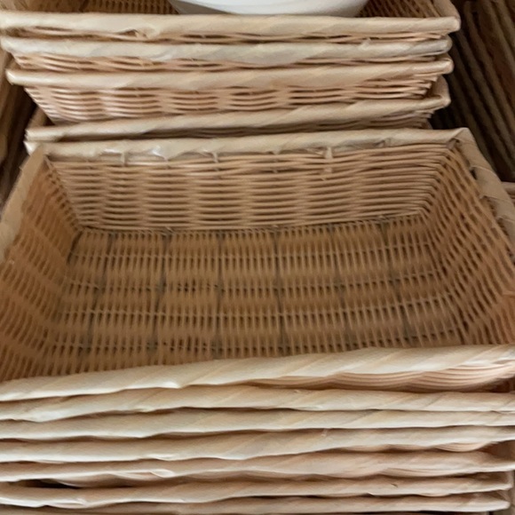 Baskets - Picture 3 of 3